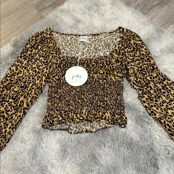 Princess Polly Tops - NWT Princess Polly cropped long sleeve